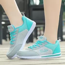 women-sneaker-online-shopping-in-pakistan